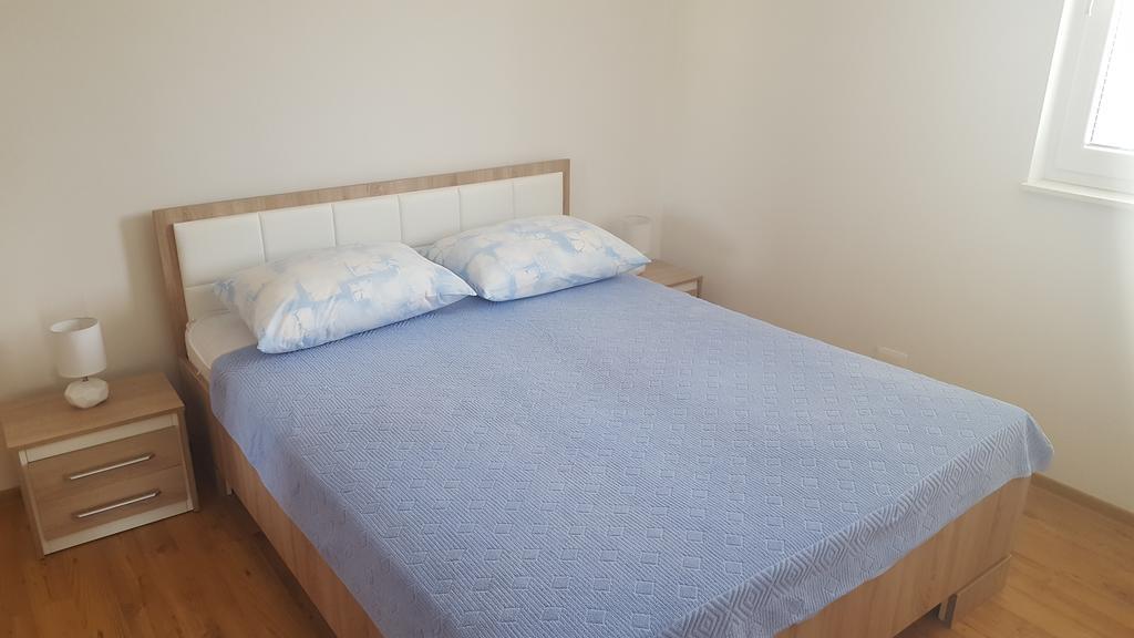 Pletkovic Apartments Tribalj 外观 照片