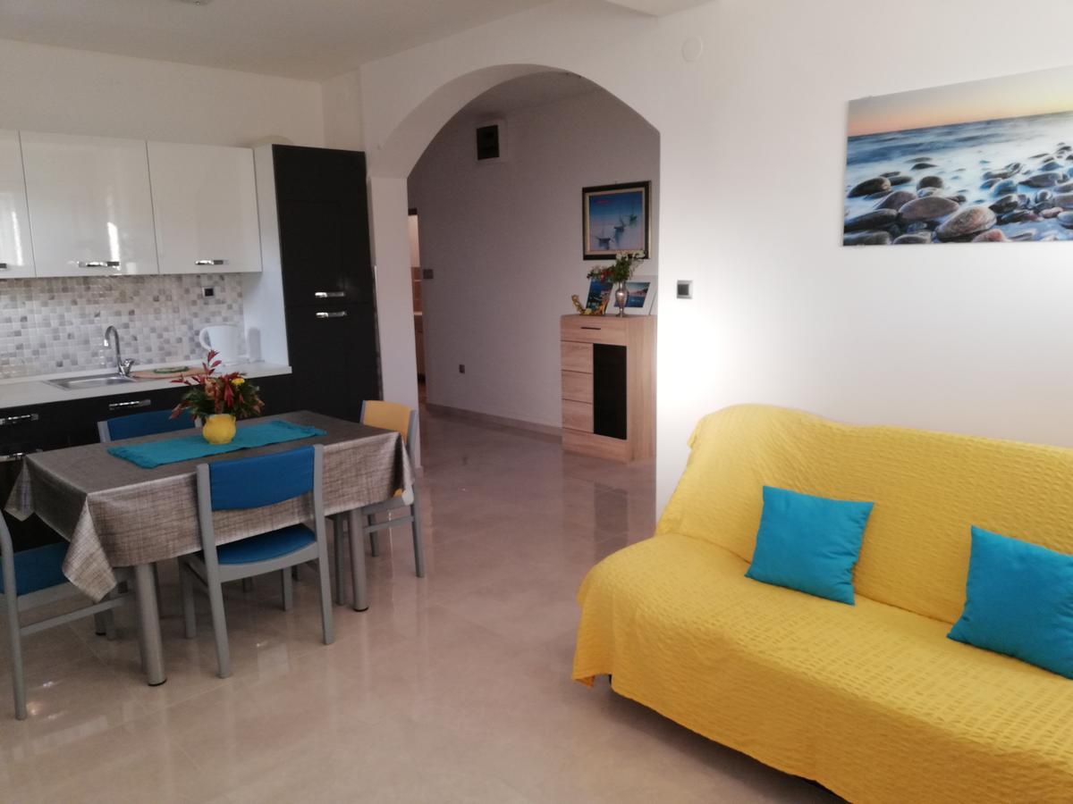 Pletkovic Apartments Tribalj 外观 照片